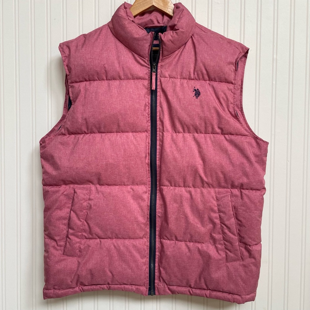 U.S. Polo Assn. Pink/Red Puffer Vest Men’s Size L Full Zip with Front Pockets